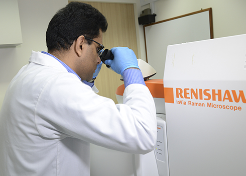 Dr U.S. Dinish using the inVia confocal Raman microscope