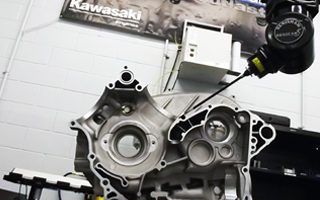 Študija primera Kawasaki KMS – REVO med delom