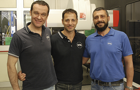 Vittorio Caggiano, Marco Iannuzzi in Maurizio Rullo v merilnici podjetja EMA